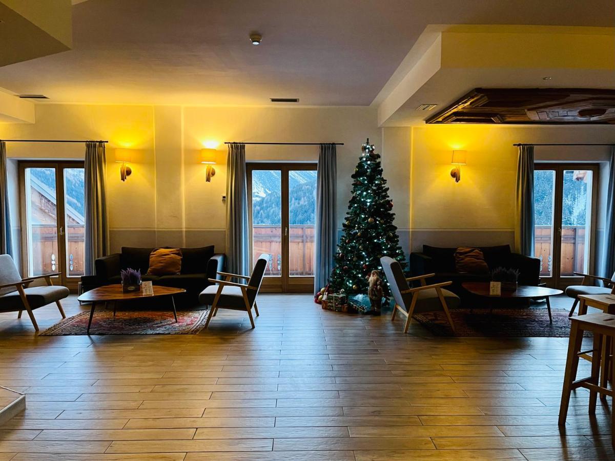 Hotel San Carlo, Tra Bormio E Livigno Isolaccia Dış mekan fotoğraf